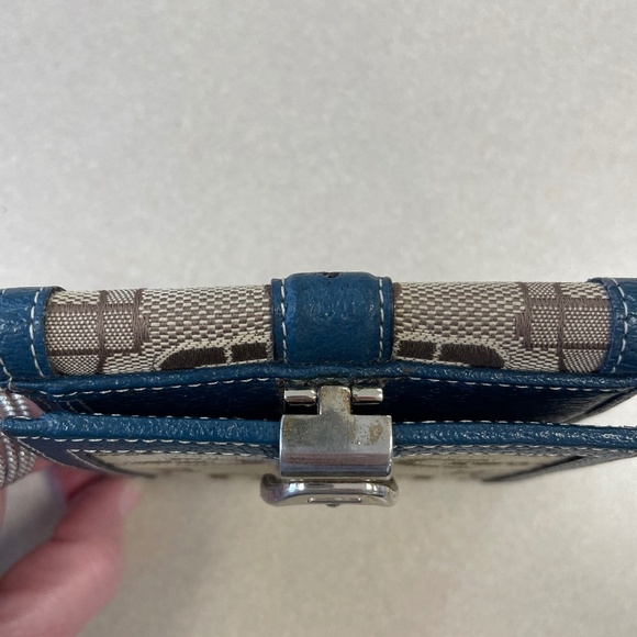 Gucci Horsebit Brown Canvas Buckle Compact Wallet w/ Navy Leather Trim- Preowned - Picture 14 of 14